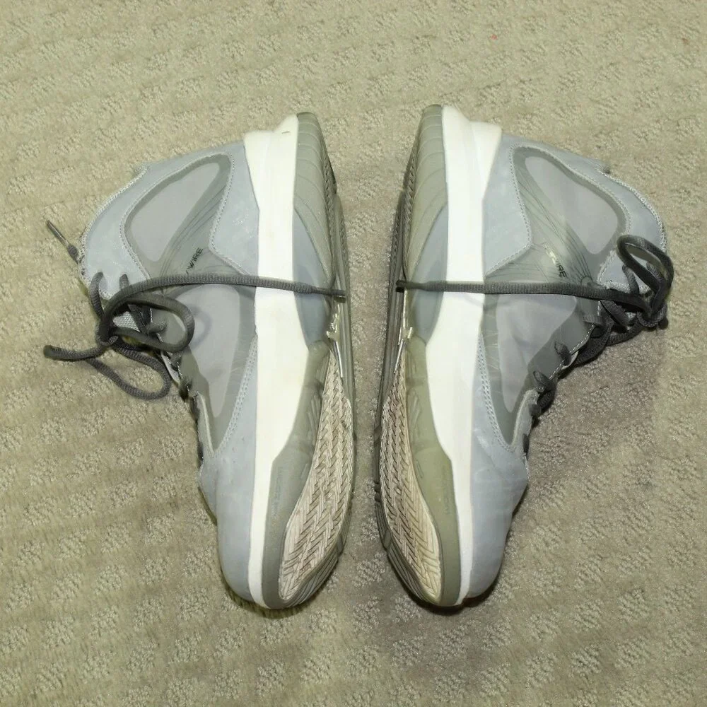 Size 8.5 - Men's NIKE 524959-082 Grey Jordan Aero Flight Stealth Lace-Up Shoes